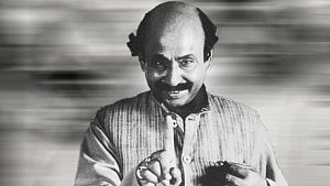 জন্মশতবর্ষে ‘জটায়ু’ চরিত্রের সন্তোষ দত্ত, নেই উদযাপনে আড়ম্বর