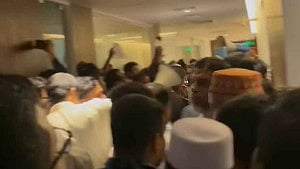 11 held over ‘Secretariat allowance’ protest