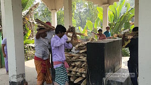 ৭ মাস হিমাগারে থাকা এক ভারতীয়ের মরদেহ সৎকার