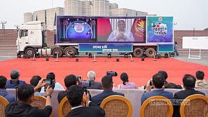 ব্যালটে শুধু ‘হ্যাঁ/না’, সিদ্ধান্তের ভার জনগণের হাতে কতটা?