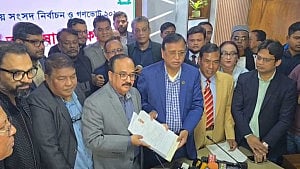 ঢাকা মহানগরীর ১৫ আসনে ১৯৪ মনোনয়নপত্র জমা