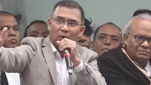 দেড় যুগ পর বিএনপি কার্যালয়ে তারেক রহমান