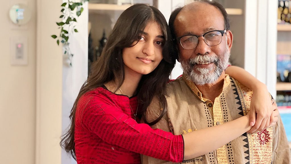 নাতনীর জন্মদিনে শুভেচ্ছা জানিয়ে এক ছবি পোস্ট করে অভিনেতা নরেশ ভূঁইয়া লিখেছেন, "শুভ জন্মদিন ইশারা! নাতনী আমার।"