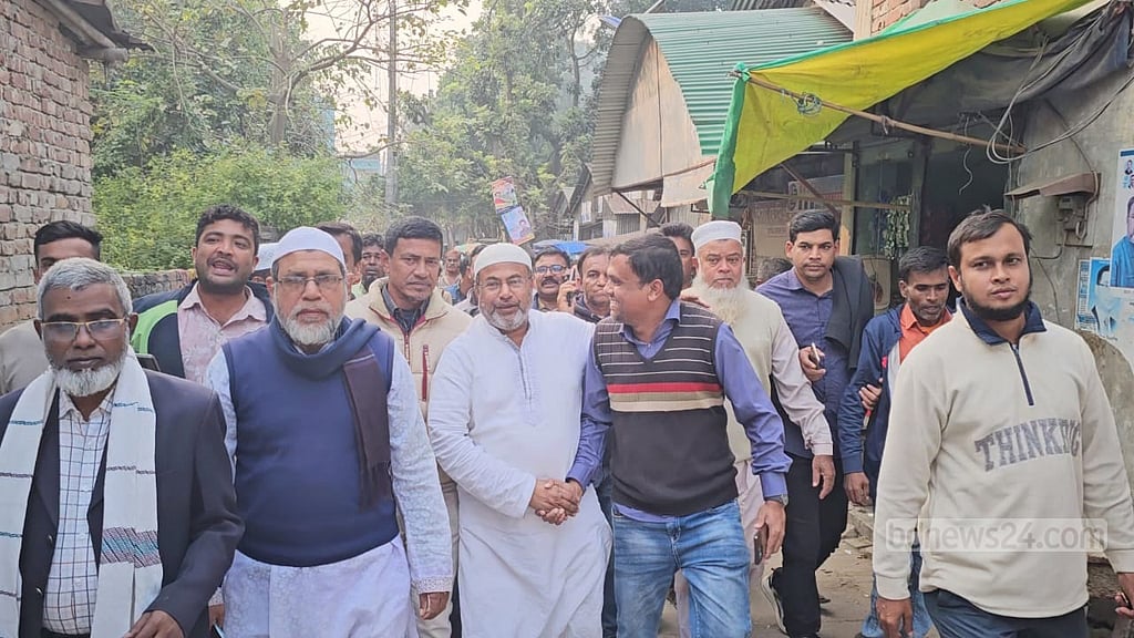 BNP candidate Md Anwarul Islam Anu conducts electioneering in Natore-3.