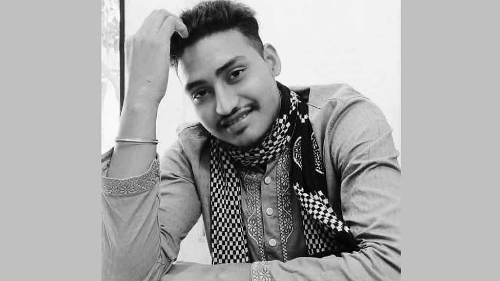 রাকিব হোসেন স্বাধীন।