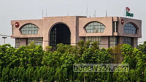1 held for trying proxy in Biman recruitment exam