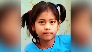 ভাসানটেকে গ্যাসের আগুন: শিশু লামিয়াও বাঁচলো না