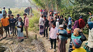 গোপালগঞ্জে ৩ কবর থেকে কঙ্কাল চুরি