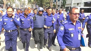 নারায়ণগঞ্জে ৩ হত্যা মামলায় পলক ১২ দিনের রিমান্ডে
