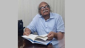 চারুকলা থেকে ফিরে গেলেন রনবী, কী হয়েছিল সেখানে?