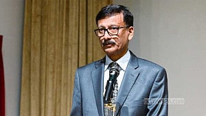 বাংলাদেশ-রাশিয়া সম্পর্ক শক্তিশালী রাখা দরকার: তৌহিদ হোসেন