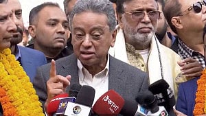 ‘মাইনাস টু’র আশা কখনো পূরণ হবে না: আমীর খসরু