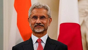 যুক্তরাষ্ট্রে থাকা অবৈধ অভিবাসীদের ফেরত নেবে ভারত: জয়শঙ্কর