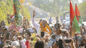 অবশেষে মুক্ত বাবর