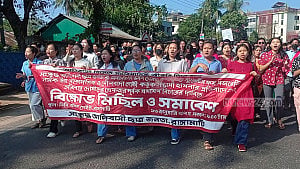 ‘আদিবাসী শিক্ষার্থীদের ওপর হামলার দায় সরকার এড়াতে পারে না’