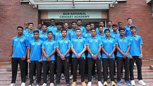 দক্ষিণ আফ্রিকা ও জিম্বাবুয়ে সফরে যুব দলে দুই লেগ স্পিনার