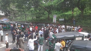 Patiya blockade lifted after 3 hours