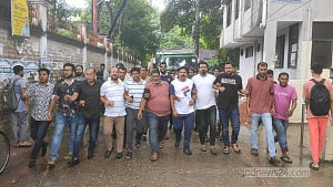 BNP leaders march to AK Azad’s house over 'covert AL meeting'