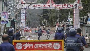 ‘March to Gopalganj’ turns violent, 4 killed