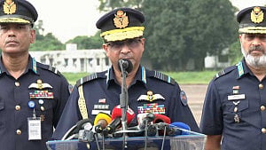 Air chief urges public not to fall for ‘rumours’