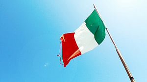 Italy arrests 384 in major drug crackdown