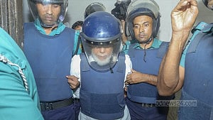 খায়রুল হকের শুনানিতে ’অসহযোগিতা’, পুলিশের ডিসিকে ব্যাখ্যার নির্দেশ