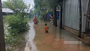 200 families stranded in Lakshmipur flooding