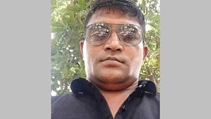 ‘Shooter Mannan’ dies in Munshiganj sand turf gunfight