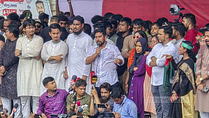ফরিদপুরে এনসিপির পথসভা