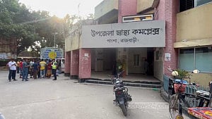 সর্পদংশনের পর ঝাড়ফুঁক, হাসপাতা‌লে নেওয়ার প‌থে মৃত্যু