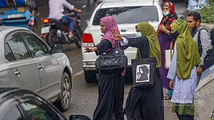 Crossing busy roads with hand signals