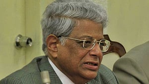 Ex-CEC Shamsul Huda dies at 82