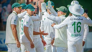 Bosch leads S Africa to 328-run win over Zimbabwe