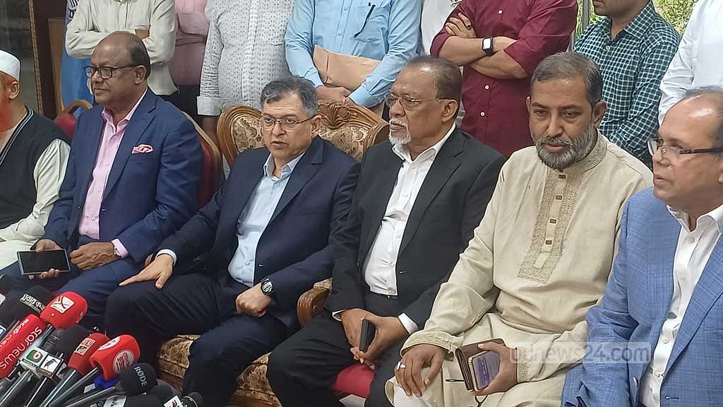 বিএনপির স্থায়ী কমিটির সদস্য সালাহউদ্দিন আহমদ।