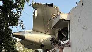 Air India disaster is first fatal Boeing 787 accident