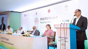 আমরা ‘কেরানি মানসিকতা’ অতিক্রম করতে পারিনি: গণশিক্ষা উপদেষ্টা
