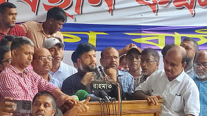 Ishraque to administer own oath if govt stalls