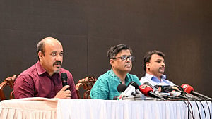 Legal steps against false news: deputy press secy