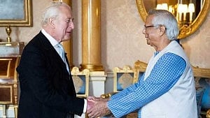 Yunus briefs King Charles on Bangladesh reforms
