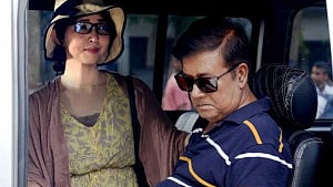 শুরু হচ্ছে মামুনুর রশীদের নির্মাণে ধারাবাহিক ‘চরণ ছুঁয়ে যাই’
