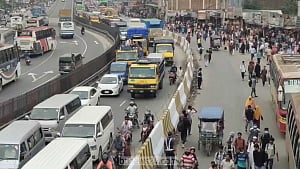 ঈদযাত্রায় পথে পথে যানজটের ভোগান্তি