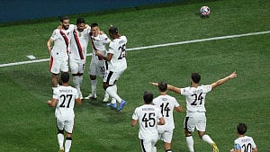 City down Al-Ain to reach CWC knockout stage