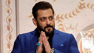 কত অসুখে যে সালমান ভুগছেন