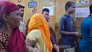 শেরপুরে হাসপাতাল থেকে নবজাতক চুরির অভিযোগ