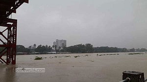 নদ-নদীর পানি বাড়ার আভাস