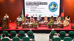 কঠিন বর্জ্য ব্যবস্থাপনায় তিন বিষয়ে জোর