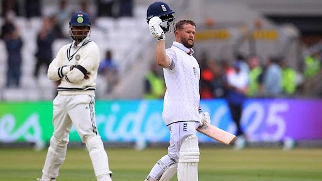 ওয়ানডে ঘরানার ব্যাটিংয়ে ১৪৯ রানের ইনিংসে জয়ের ভিত গড়ে দেন বেন ডাকেট। ছবি: রয়টার্স