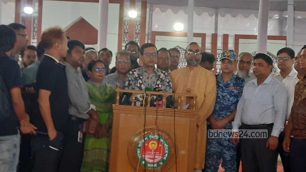 ঢাকা দক্ষিণ সিটি করপোরেশনের প্রশাসক শাহজাহান মিয়া।