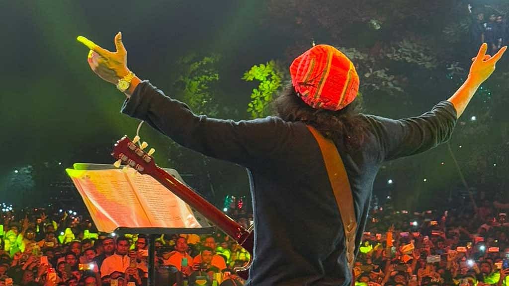 ‘সবার আগে বাংলাদেশ’ কনসার্টে জেমস।