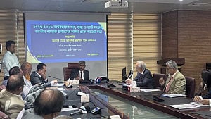 Traders import goods on false declarations: NBR chairman